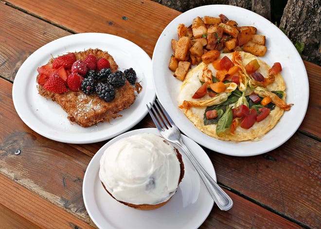 veterans day free meals arizona