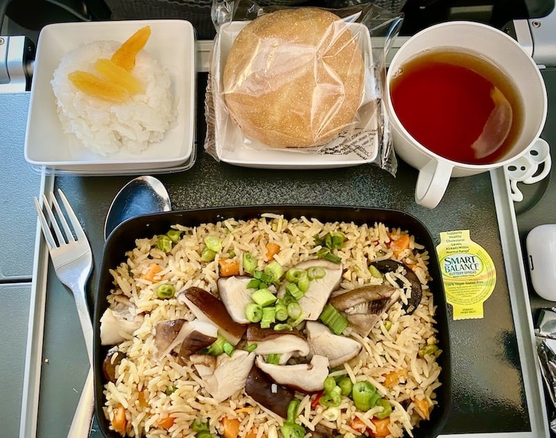 vegetarian lacto ovo meal singapore airlines