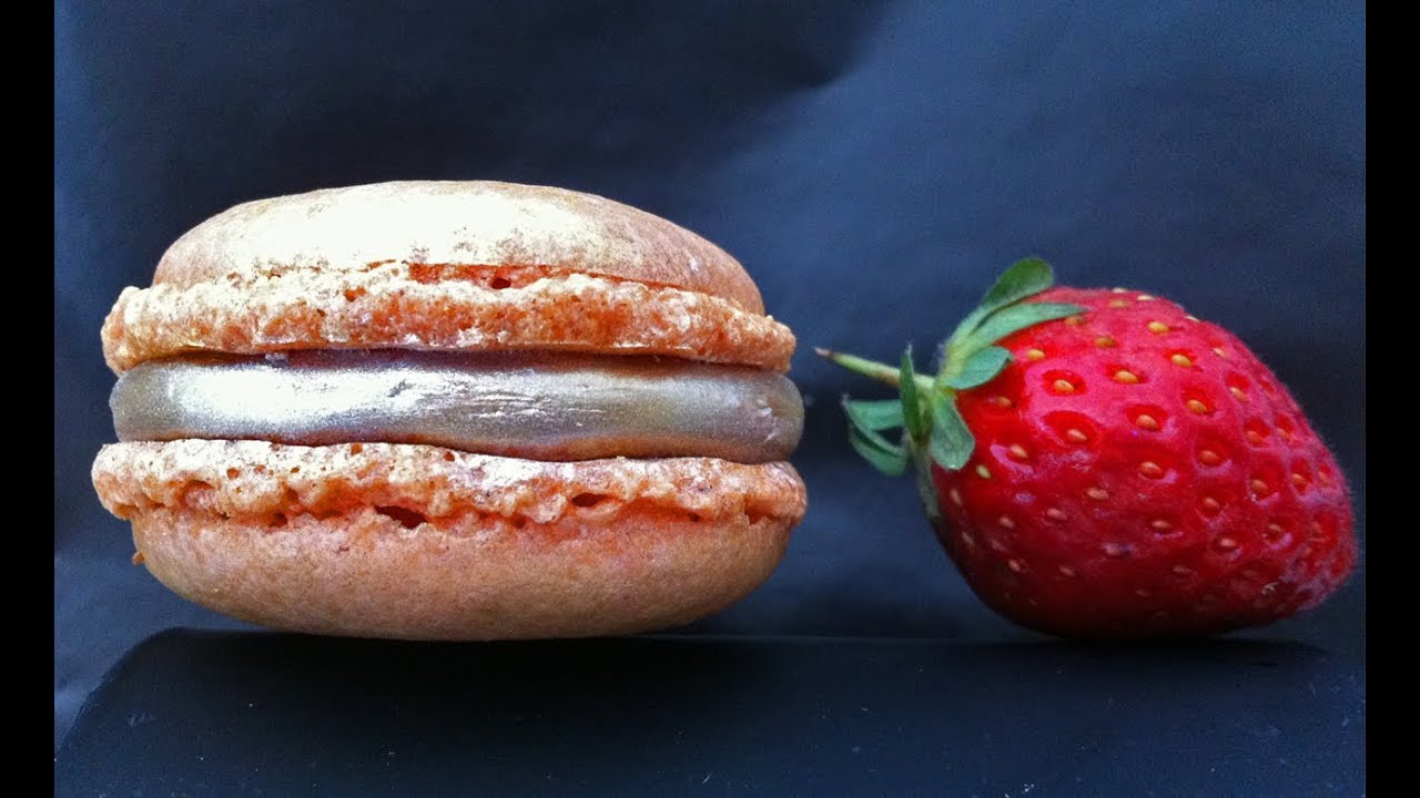 substitute for almond meal in macarons