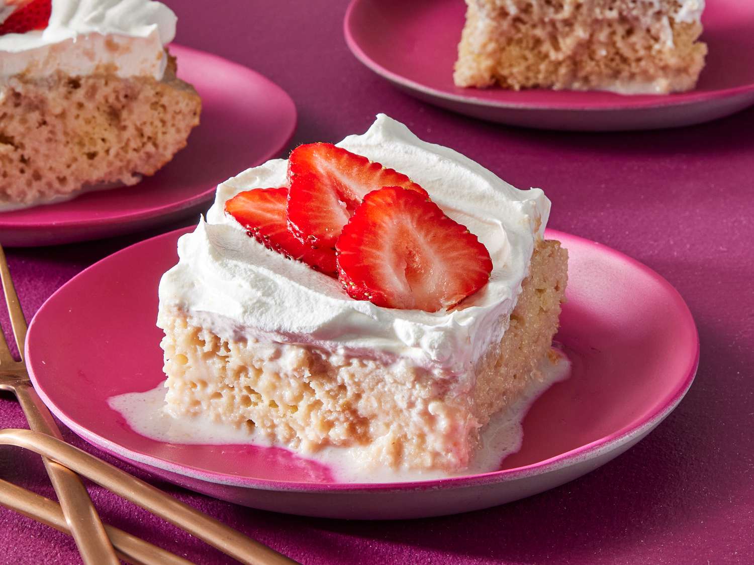 tres leches cake with strawberries recipe