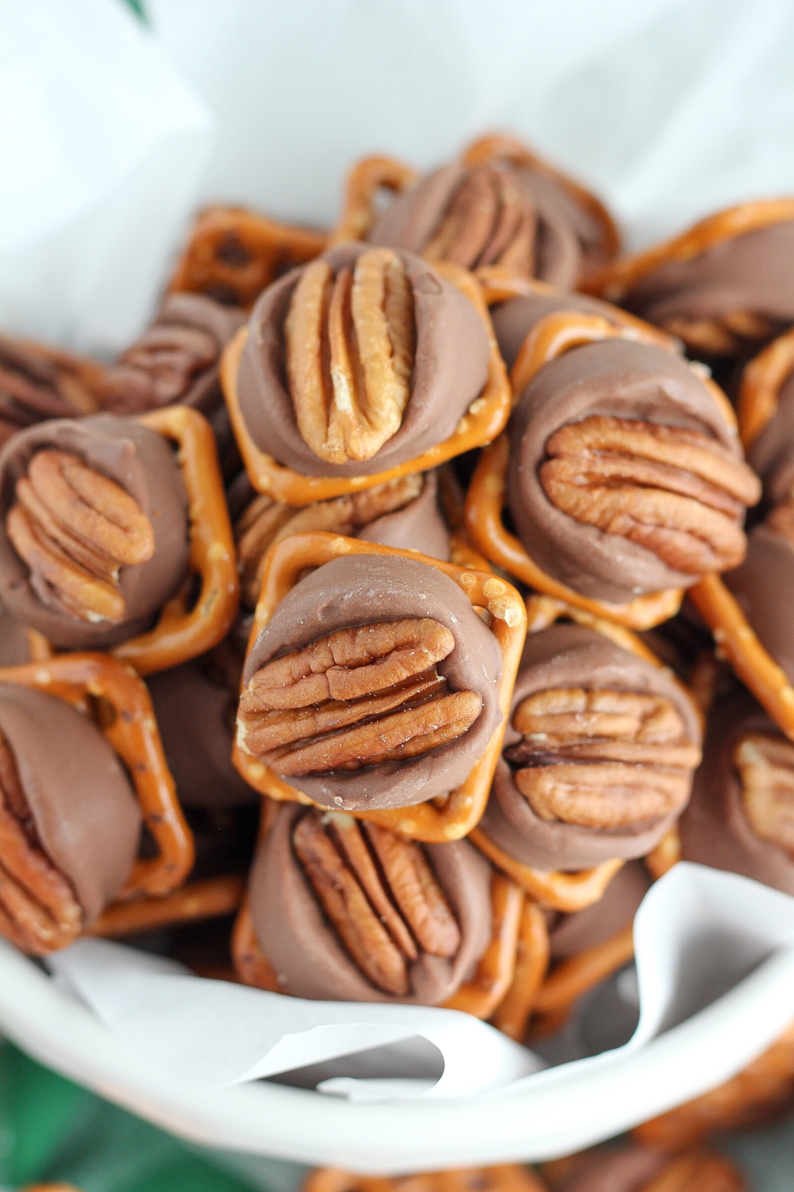 recipe for pretzels with rolos