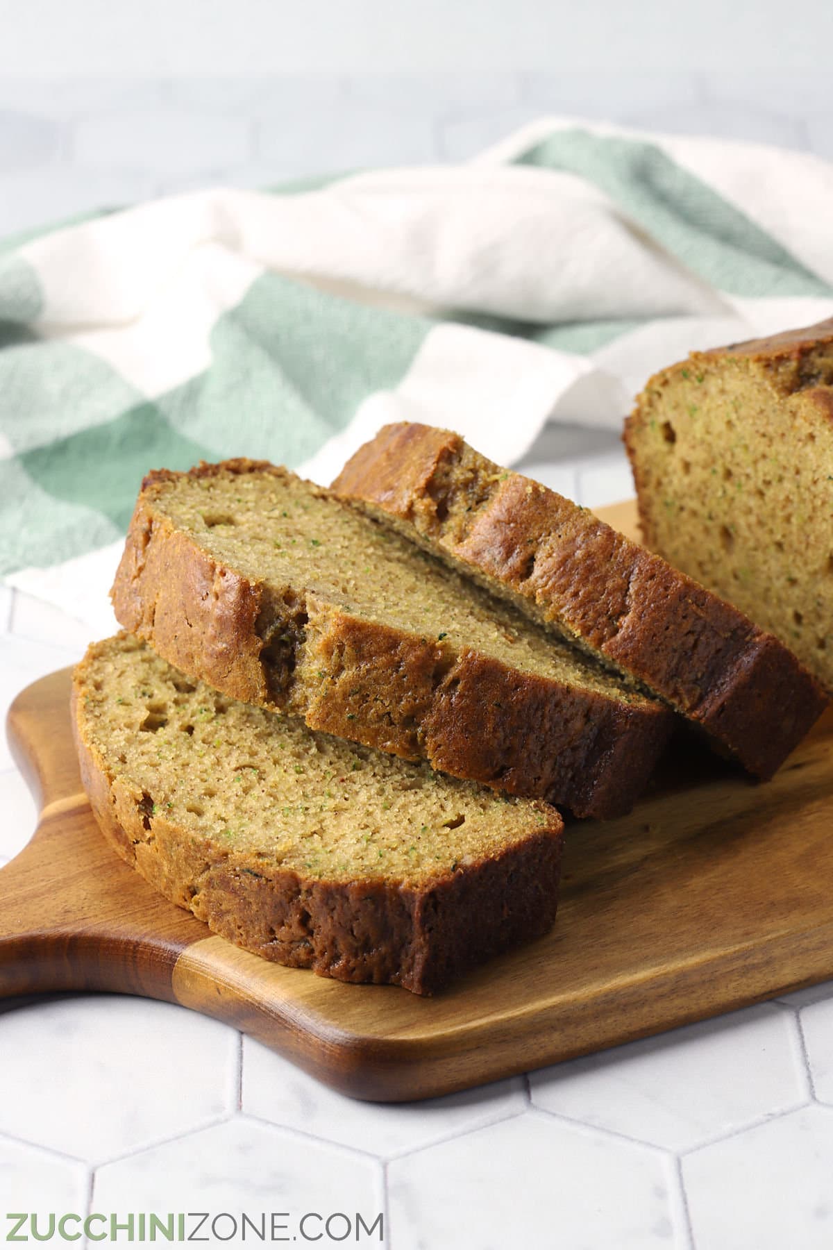 zucchini bread recipe made with applesauce