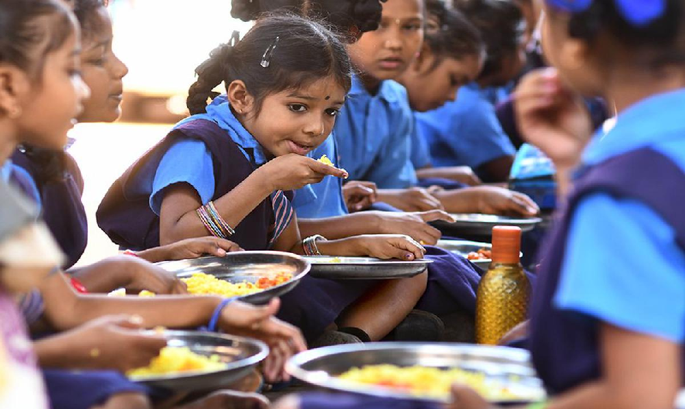 what is a mid day meal