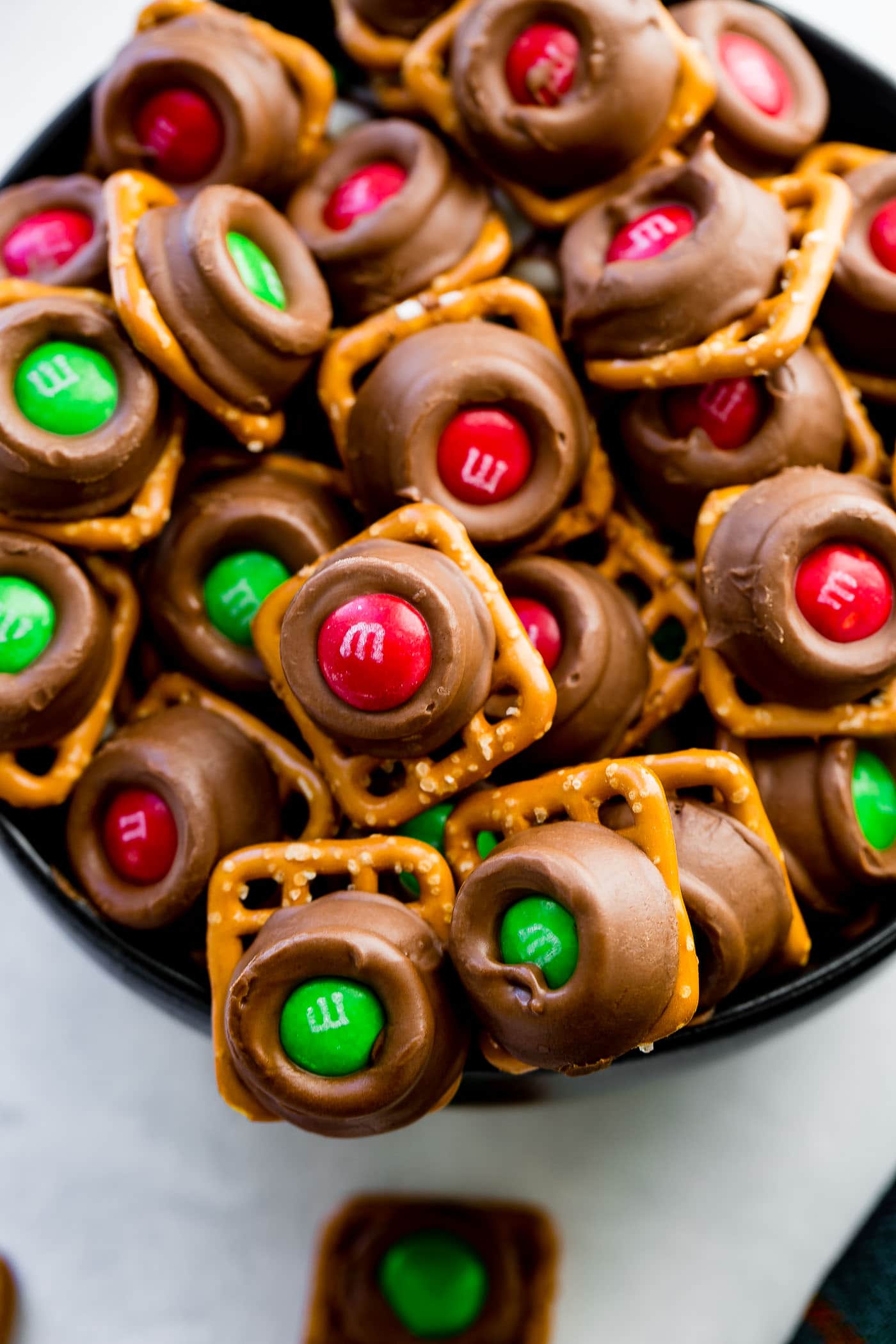 recipe for pretzels with rolos
