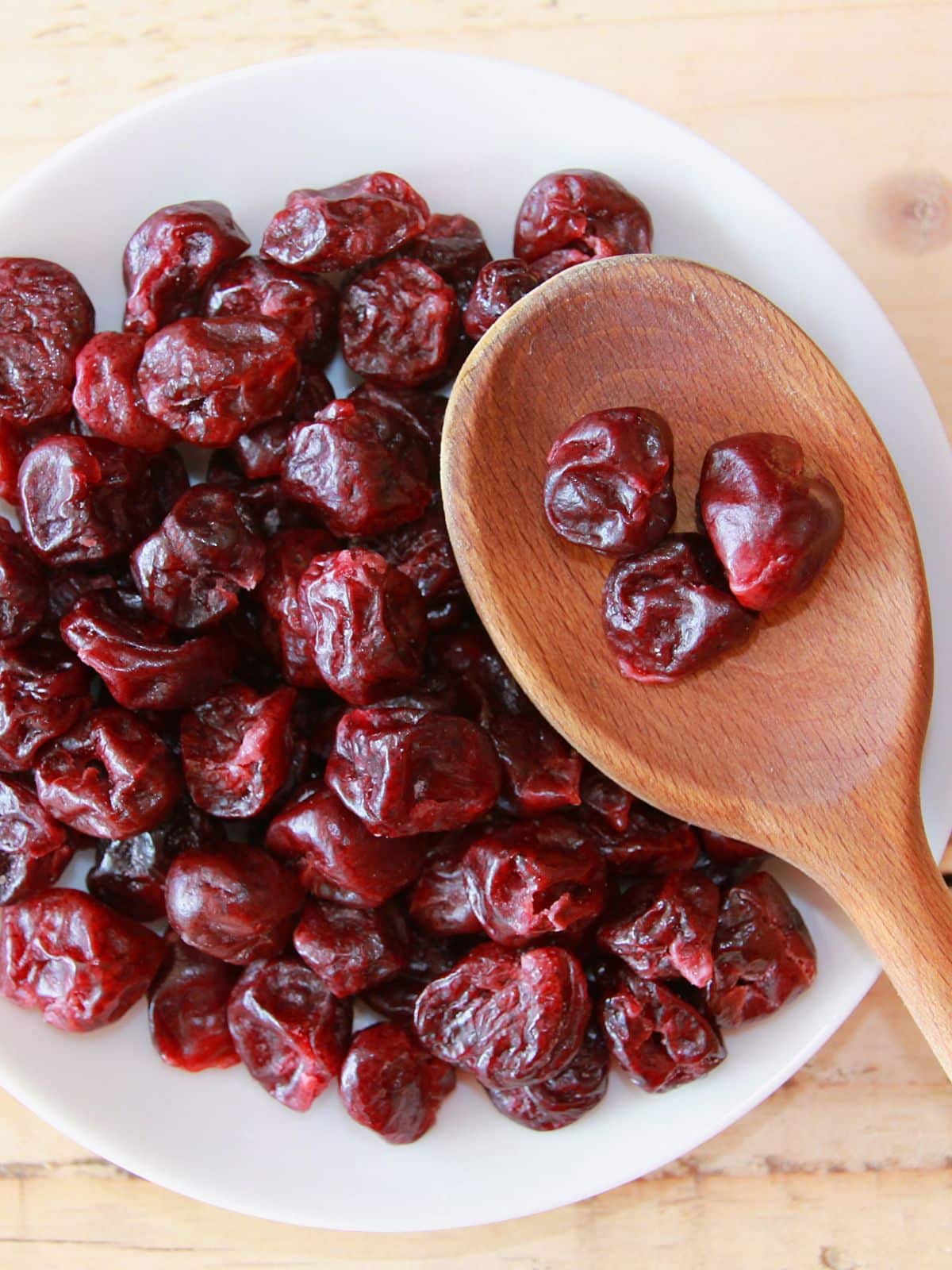 recipes using dried tart cherries