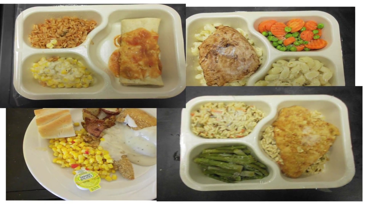 who prepares the food for meals on wheels