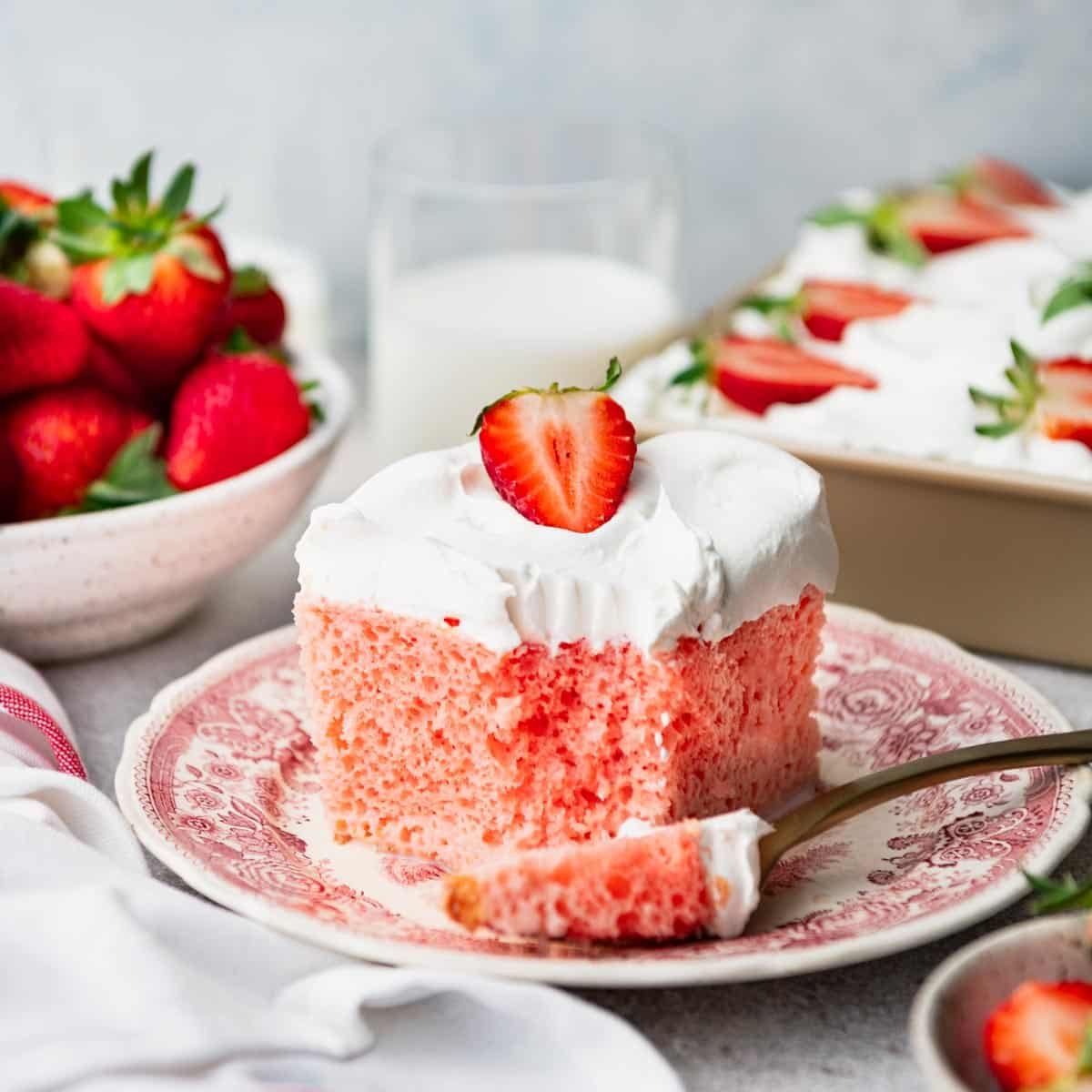 tres leches cake with strawberries recipe