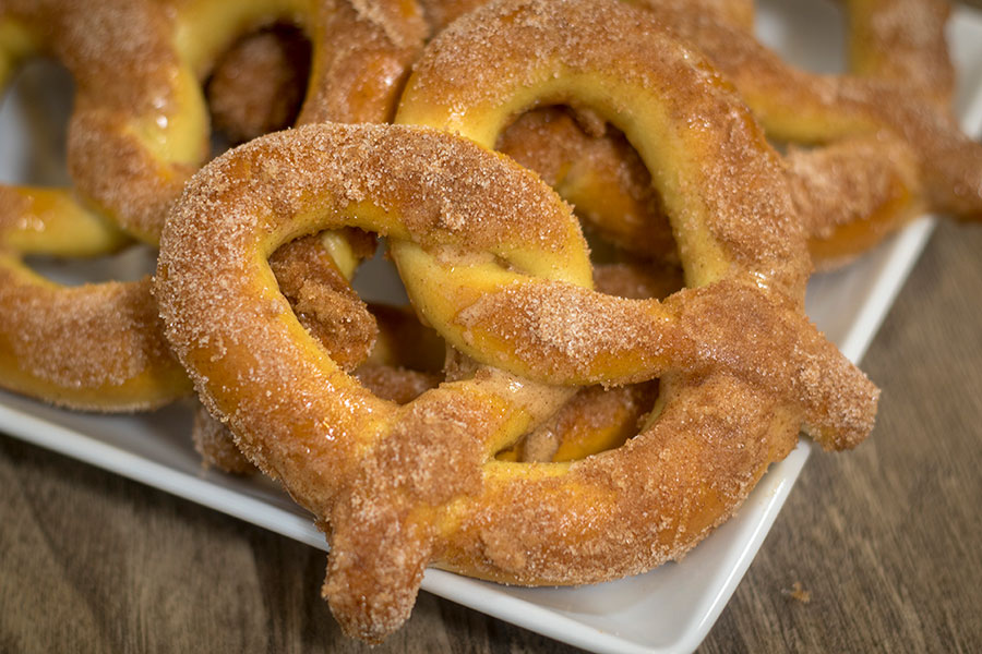 sugar cinnamon pretzel recipe