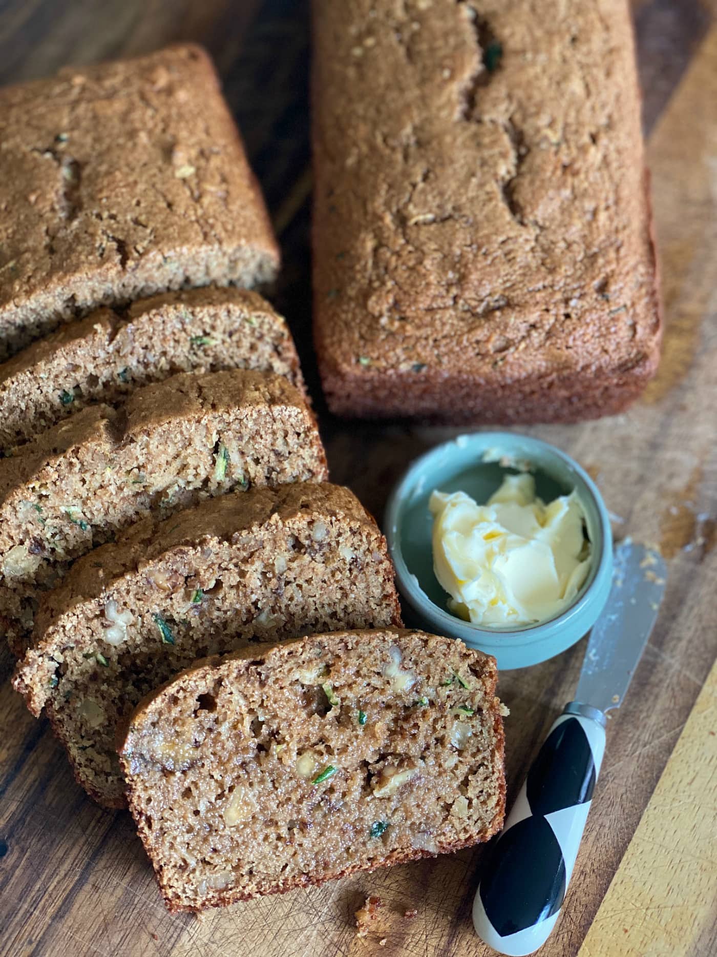 zucchini bread recipe made with applesauce